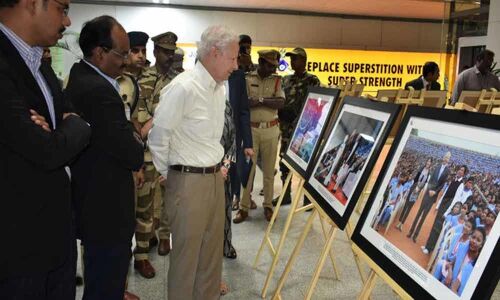 Photo exhibition on 10th anniversary of US Consulate