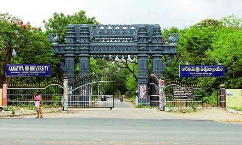 Kakatiya University employee leaders support Praveen Kumar