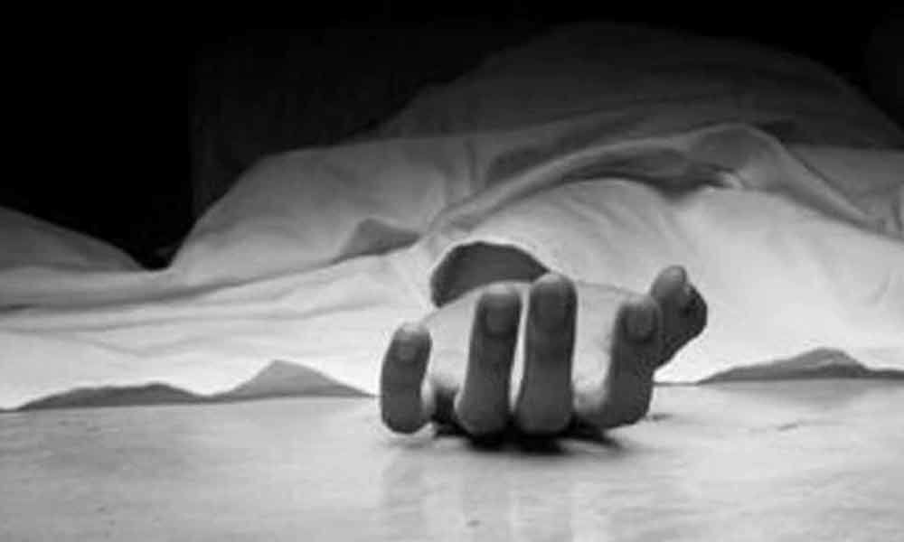 Feared of defeat in MPTC elections, Congress leader ends life in Nizamabad