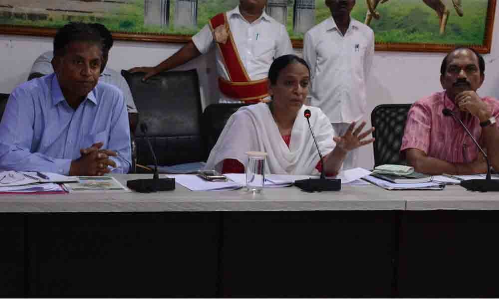 Panchayat secretaries warned in Warangal