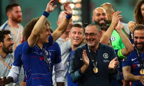 Sarri gets a winners medal, but may still leave Chelsea