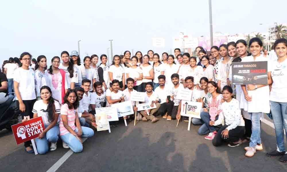 Students organise awareness rally on World No Tobacco Day