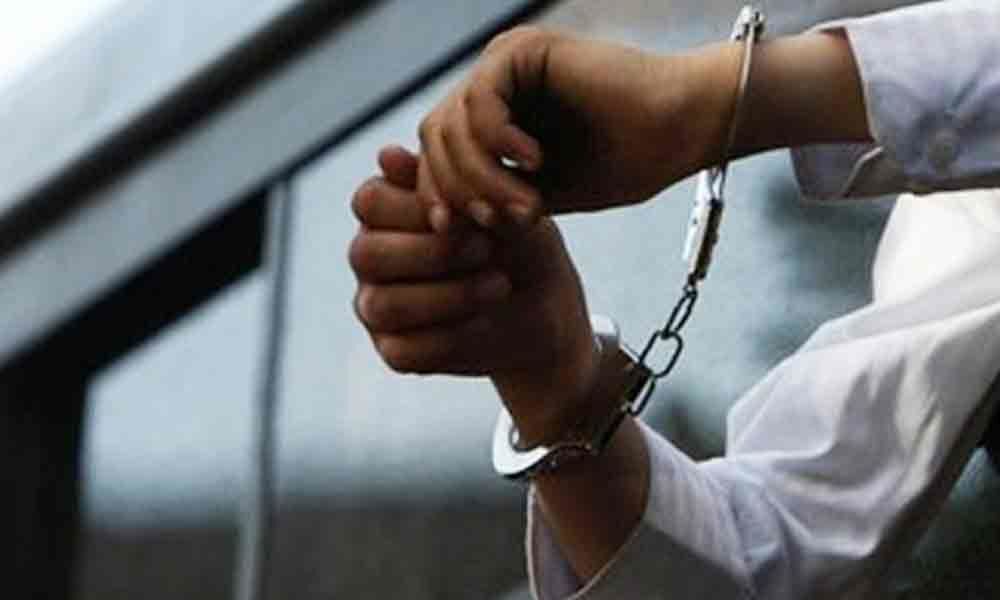 2 men held for duping people with fake job offers