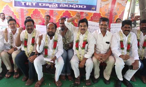 Posting orders urged for selected teachers