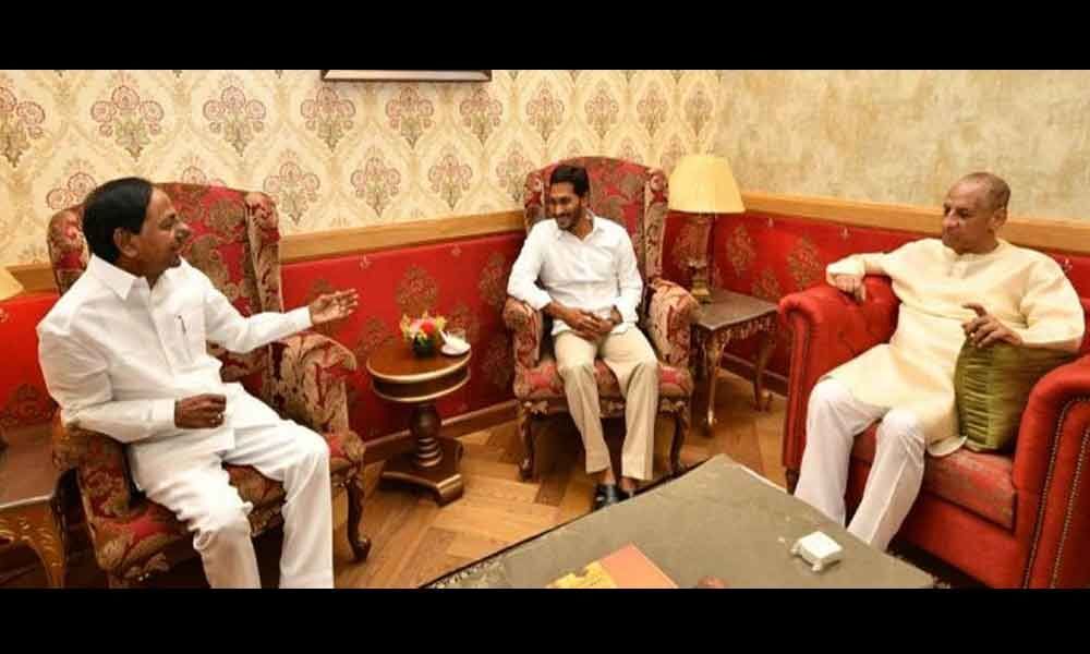 Governor E S L Narasimhan holds closed-door meeting with KCR, Jagan