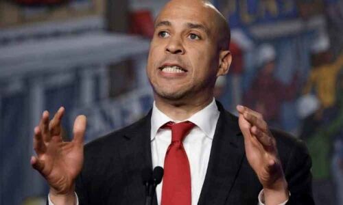 Several Indian Americans hired by US Senator to campaign for his 2020 bid