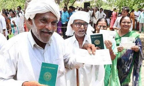 TS Govt issues guidelines to enhance Rythu Bandhu amount