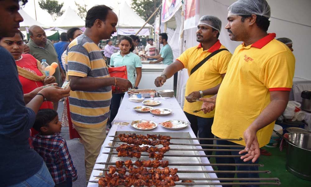 Telangana food fest sans publicity draws thin crowds