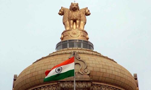 Madhya Pradesh: 33 IAS, 37 IPS officers transferred Madhya Pradesh: 33 IAS, 37 IPS officers transferred