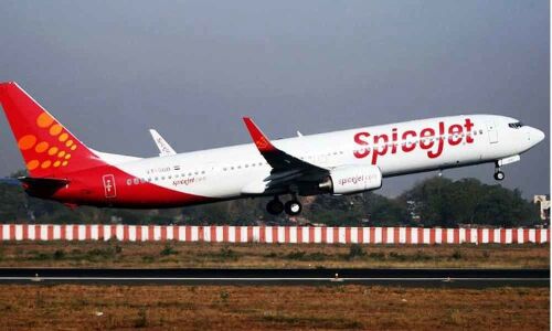 SpiceJet to hire up to 2,000 Jet staff