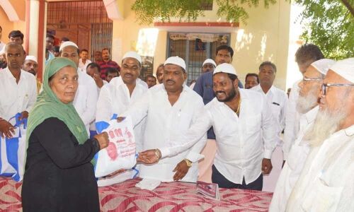 MLA Mahipal Reddy hoists tricolour to mark TS Formation Day