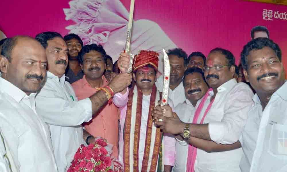 TRS thrash Congress to win Council seat
