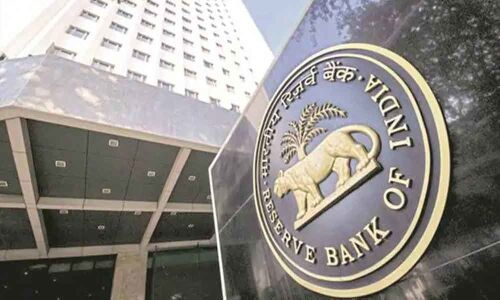 Bank fraud touches unprecedented Rs 71,500 crore in 2018-19: RBI