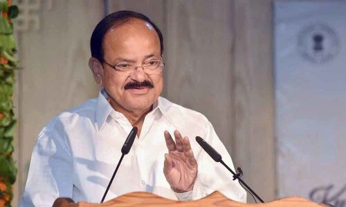 Vice President called upon the scientists: encourage students in research