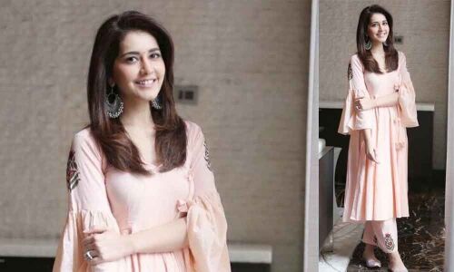 Jazz up your style with new-age juttis