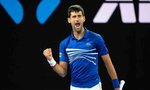 Record-setting Djokovic into French Open last-8, Nishikori to face Nadal