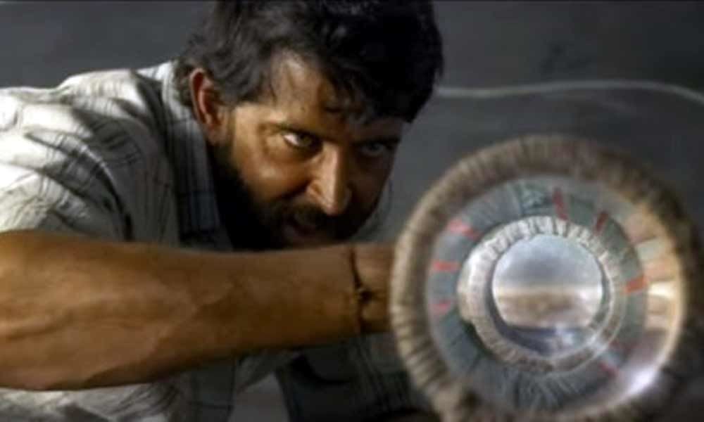 ​Hrithik Roshan As Wizard Mathematician in Super 30 is Sublime and Brilliant