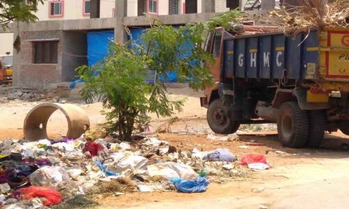 Locals turn open plot into dump yard