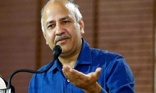 Sisodia reviews construction of classrooms at seven schools