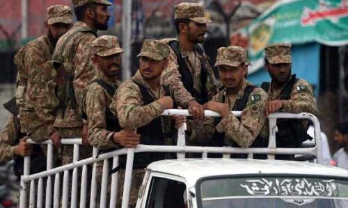 Pakistan military to voluntarily cut defence budget