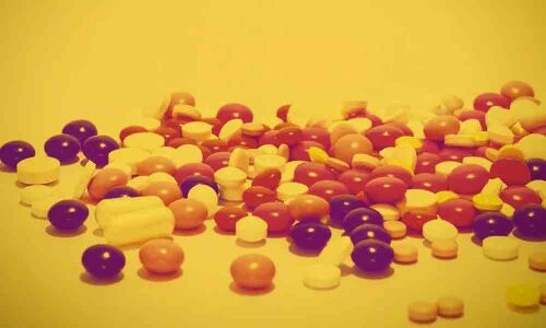 Dietary supplements pose high health risks in young adults