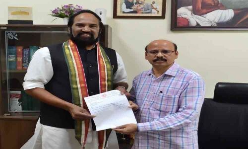 Uttam Kumar Reddy resigns as MLA