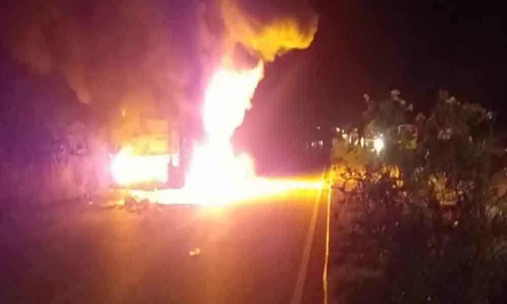Narrow escape for passengers after bus catches fire in Kurnool