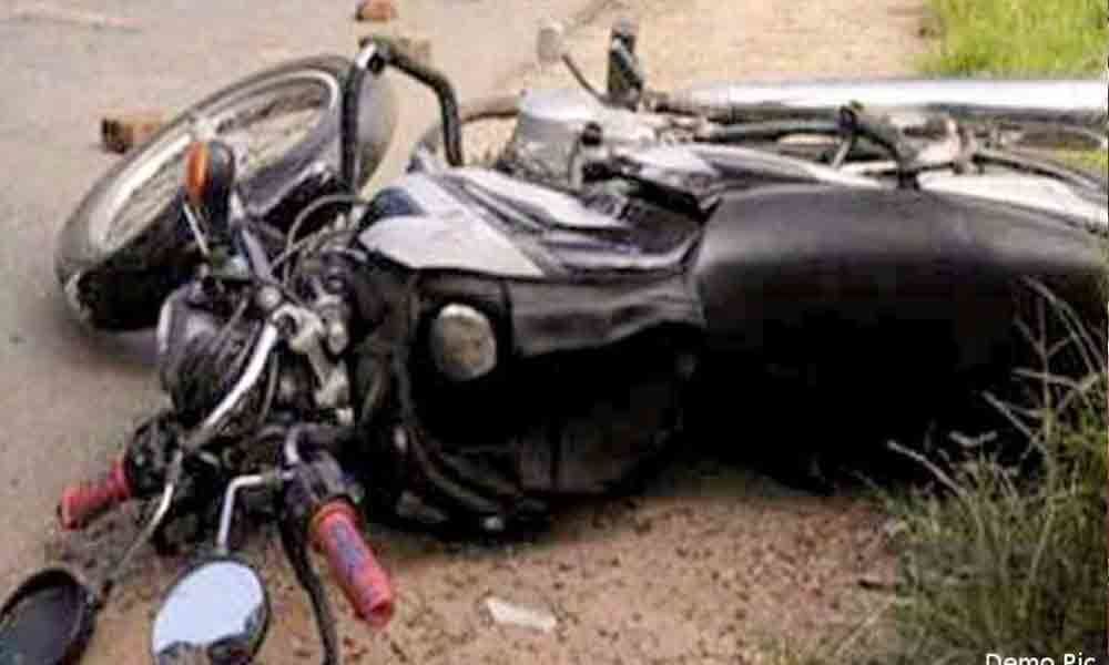 19-yr-old killed in tractor-bike collision in Ramannapet
