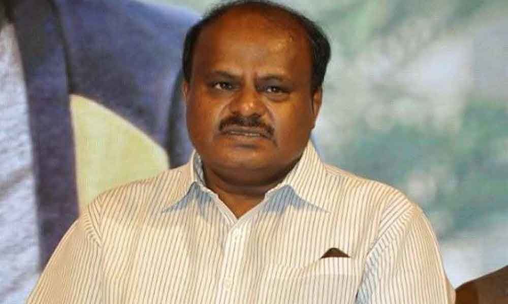 Government will complete full term, says Kumaraswamy after son speaks of polls