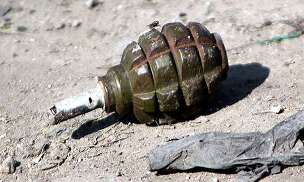 2 cops injured in Sopore grenade attack