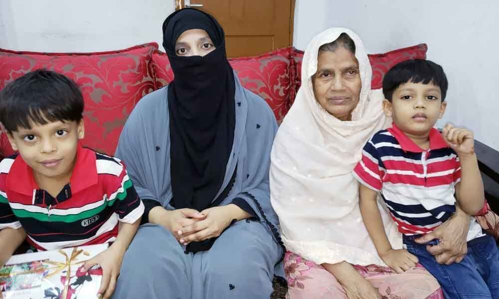 Pakistani woman reunites with Indian husband