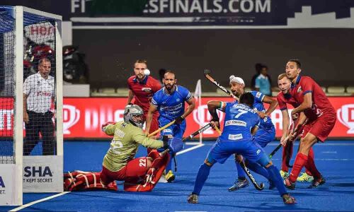 Host India hammer Russia 10-0; Japan beat Mexico