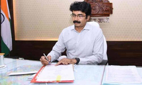 Muralidhar Reddy assumes charge as new Collector Muralidhar Reddy assumes charge as new Collector