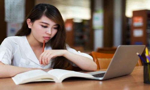 Write Club meet at Lamakaan