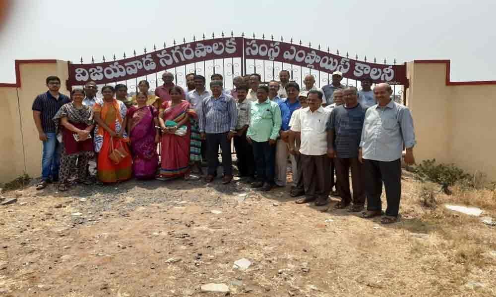 VMC staff demand Gunadala Colony development