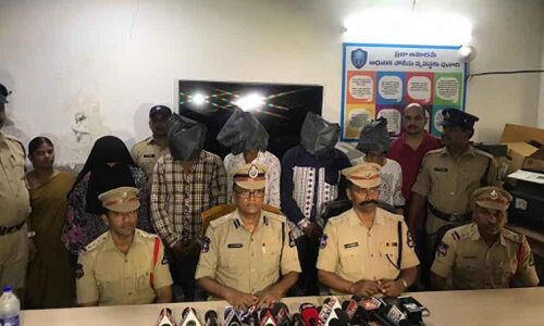 SR Nagar police arrested six accused in an attempt to murder case occurred in broad day light on Friday