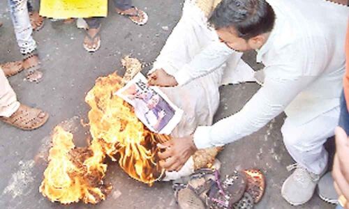 BJP workers in showdown with cops