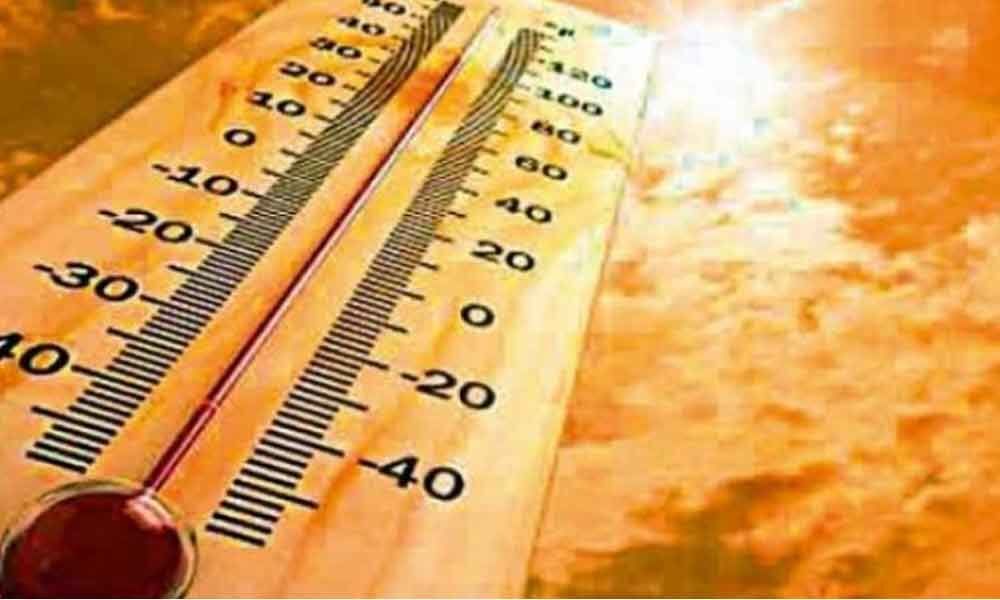 Warm morning in Delhi, heatwave to continue throughout day