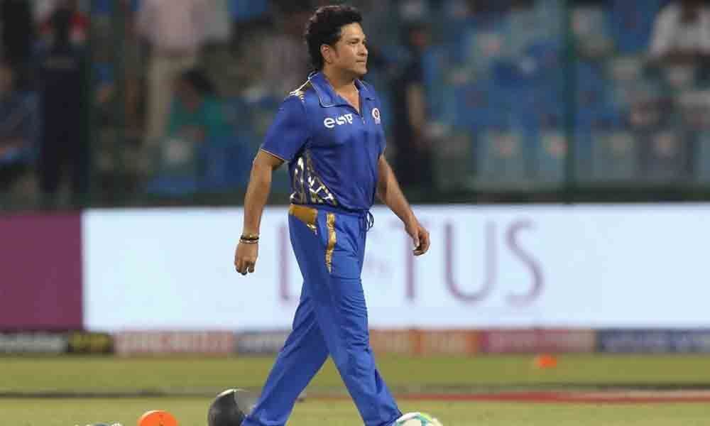 Thanks for all that you have done for cricket: Sachin tells Yuvi