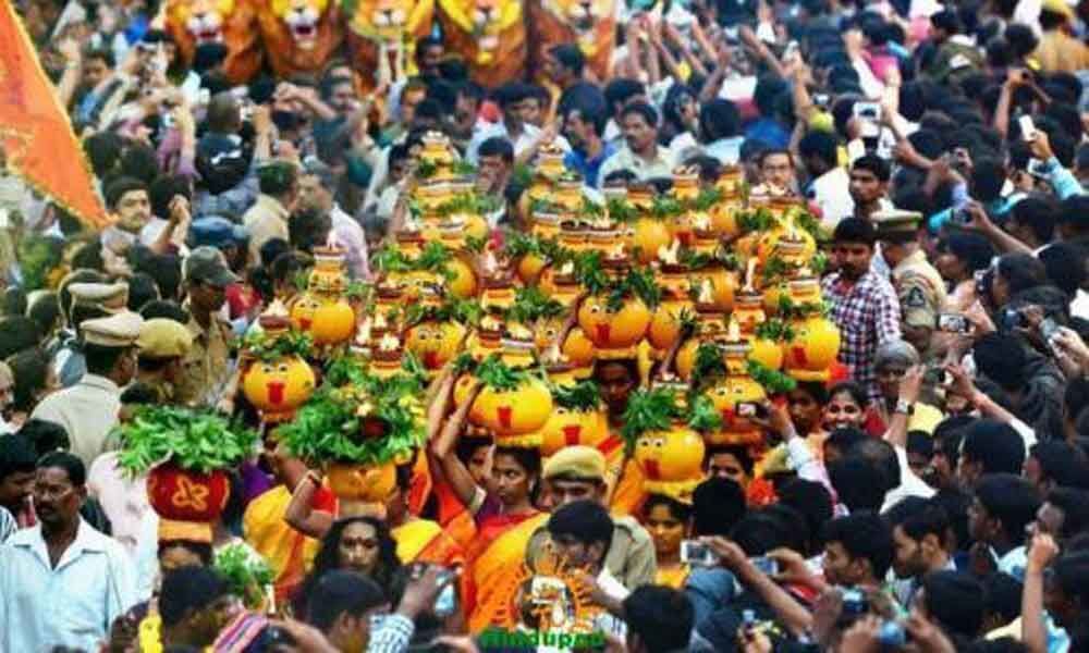 Telangana Govt sanctions 15cr for Bonalu festivities