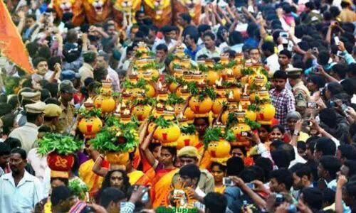 Government sanctions 15 cr for Bonalu festivities