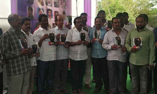 Floral tributes paid to Vignan Jyothi Engineering College students