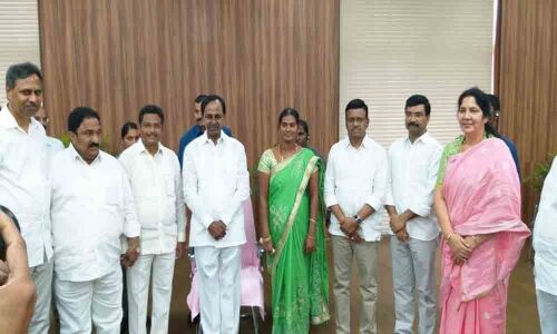 Zilla Parishad chief meets CM K Chandrashekar Rao in Khammam