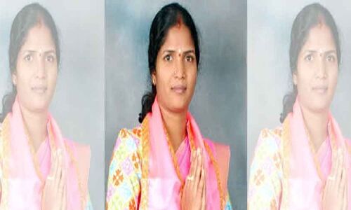 Corporator Alakunta Saraswathi assures new sewage line