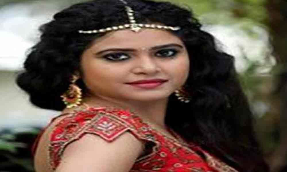 Actress Sonakshi Varma falls prey to cybercrime