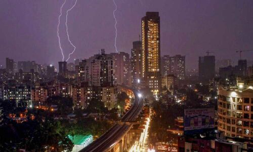 Gujarat begins evacuation of people from coastal areas as cyclone Vayu inches closer