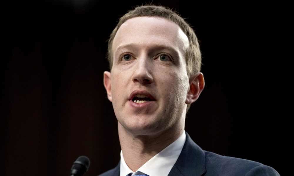 Facebook says CEO Mark Zuckerberg did not ignore personal data issues