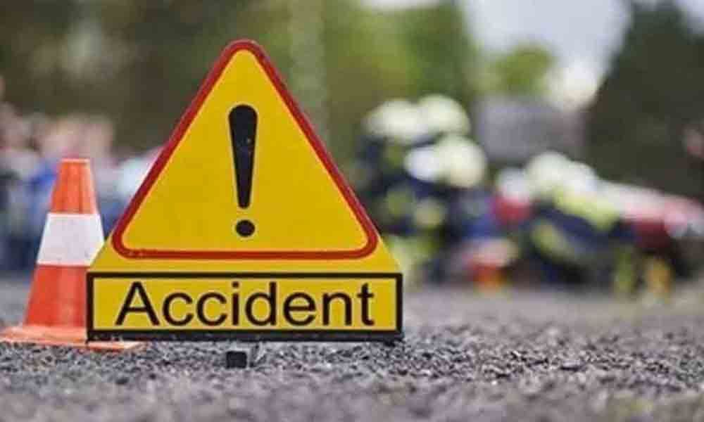 One woman killed 3 critically hurt in bus-van collision in Ananthagiri