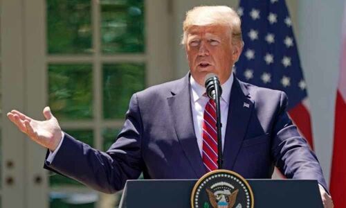 Nothing wrong with accepting dirt from foreign governments on opponents, says Trump