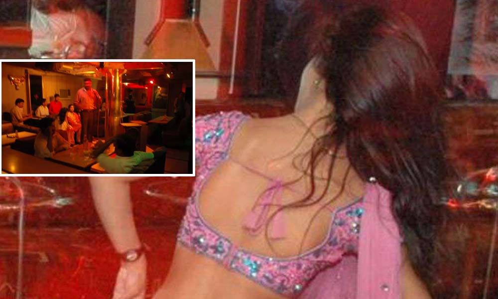 Stripped and beaten up, says woman bar dancer